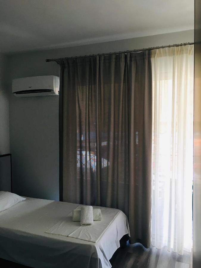 Irini Boutique Rooms!!! Хімара Екстер'єр фото