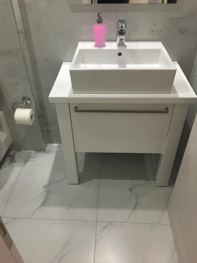 Irini Boutique Rooms!!! Хімара Екстер'єр фото