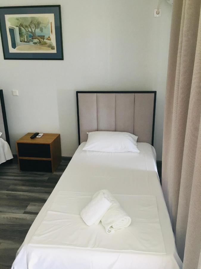 Irini Boutique Rooms!!! Хімара Екстер'єр фото